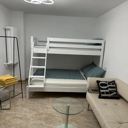 Gemuetliche Gaeste Fuer Ruhige Naechte. Zentral *